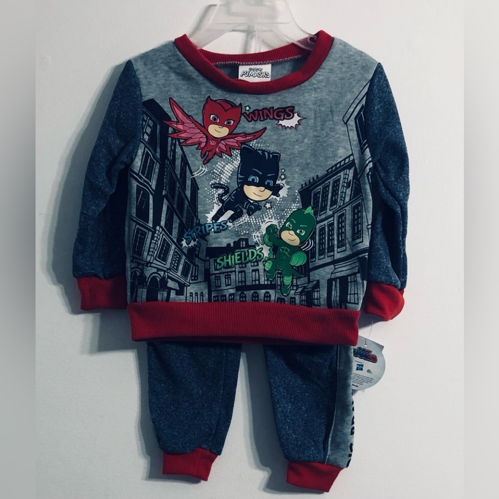 PJMask Boy’s 2pcs set sweatshirt and Jogger brave strong Heroic graphic blue.18M